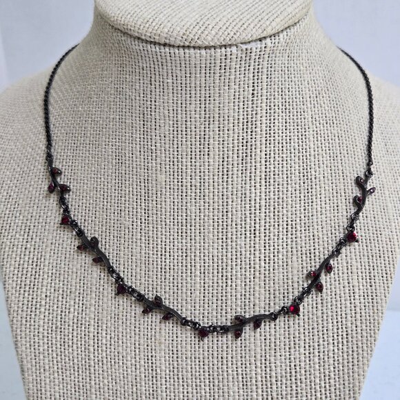 1928 Necklace Rhinestone Red Black Floral Romantic Goth Gothic Style Dainty - Picture 1 of 7